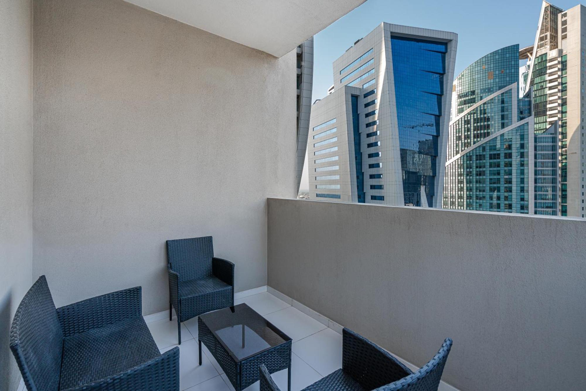 Citihome - 1Br At Merano Tower By Damac Dubaï Extérieur photo